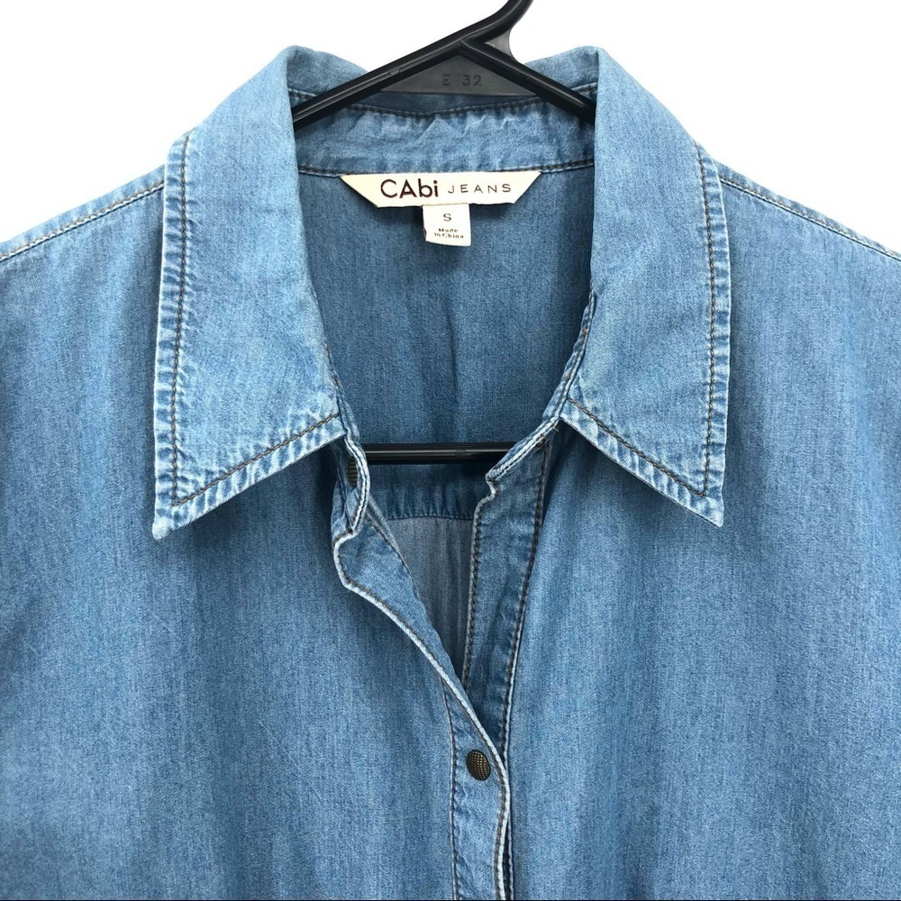 CABI Small Chambray Snap Front Long Sleeve Blouse - Picture 2 of 7